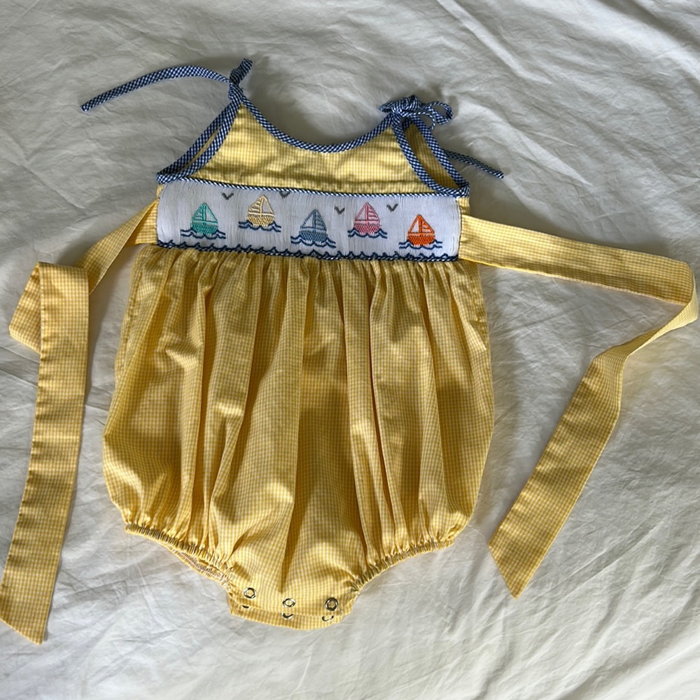 Sailboat smocked bubble
